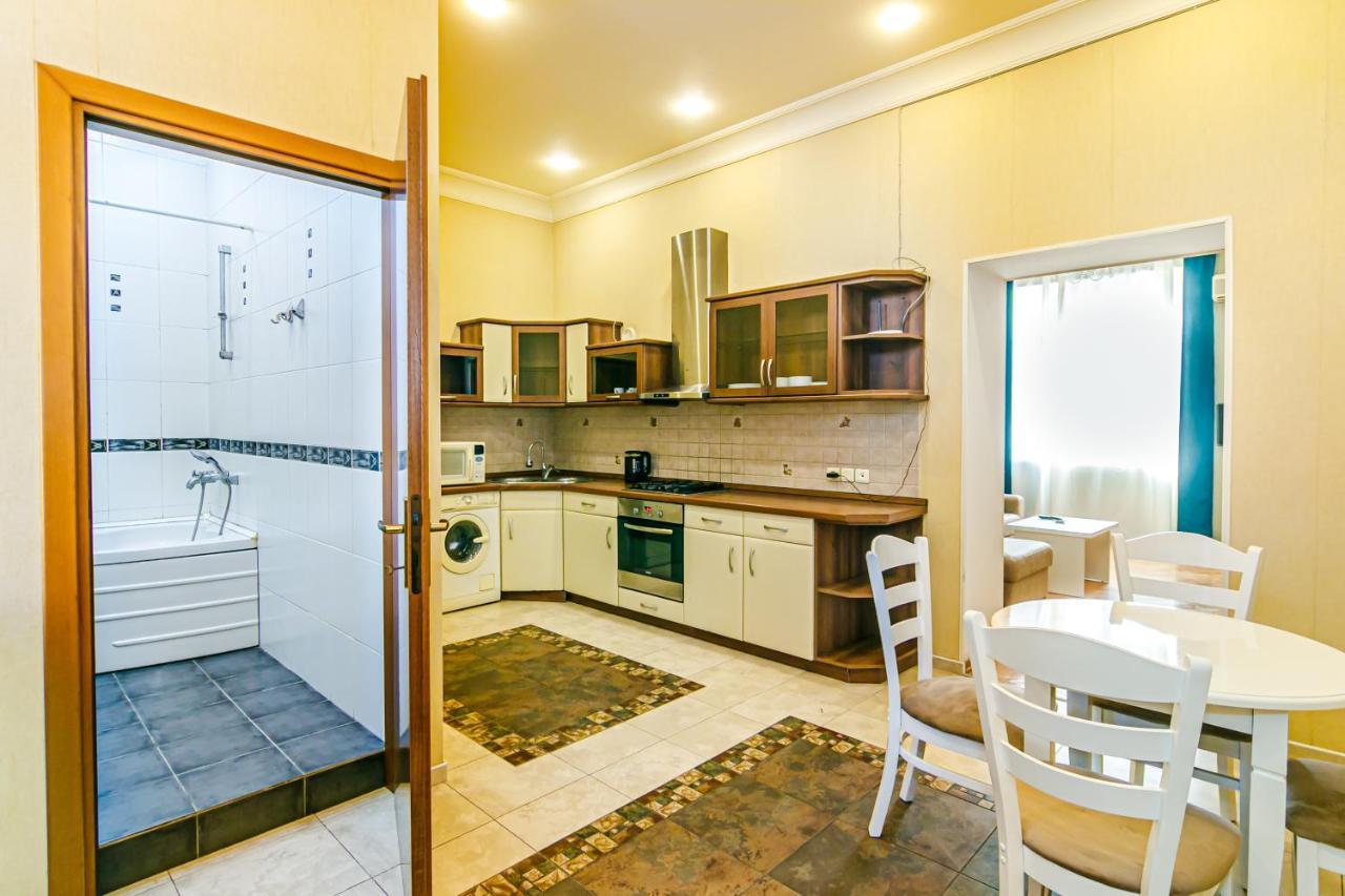 Windy City Apartment 巴库 外观 照片